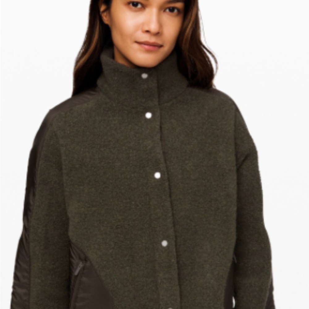Lululemon Jacket - Picture 2 of 4